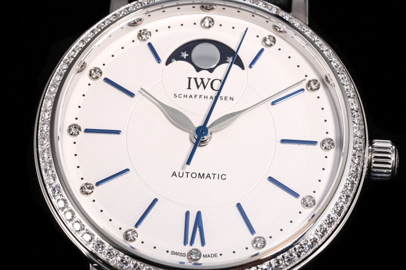IWC 포르투기저 토매틱 문페이즈 시계 001-251529