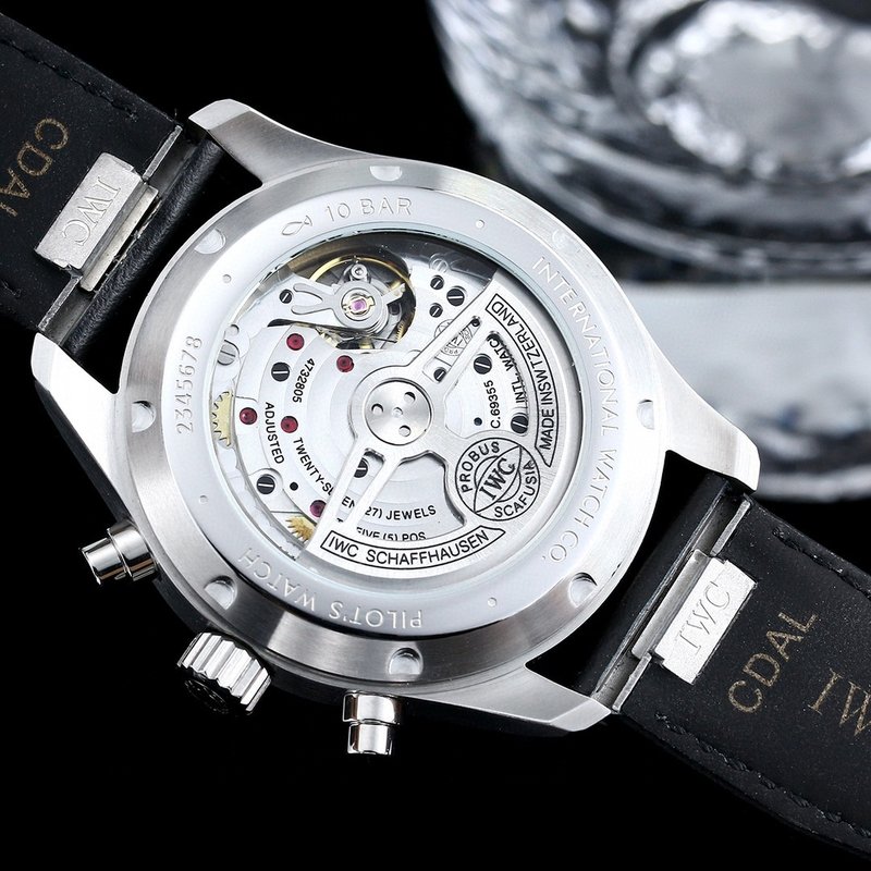 IWC 파일럿 시리즈 오토매틱 남성 시계 001-251536