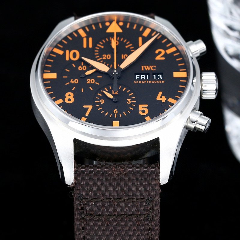 IWC 파일럿 시리즈 남성 오토매틱 시계 001-251548
