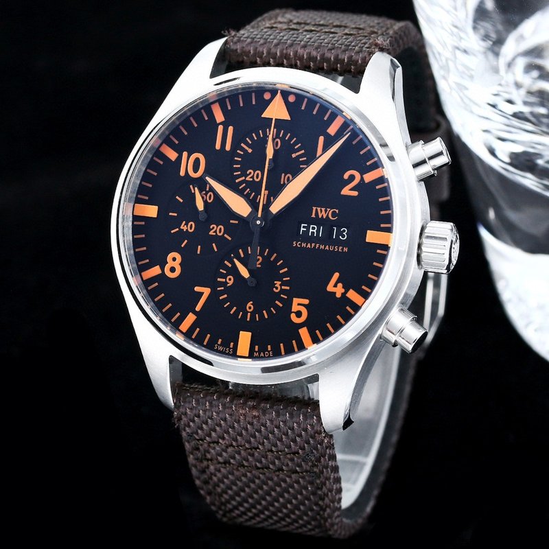IWC 파일럿 시리즈 남성 오토매틱 시계 001-251548
