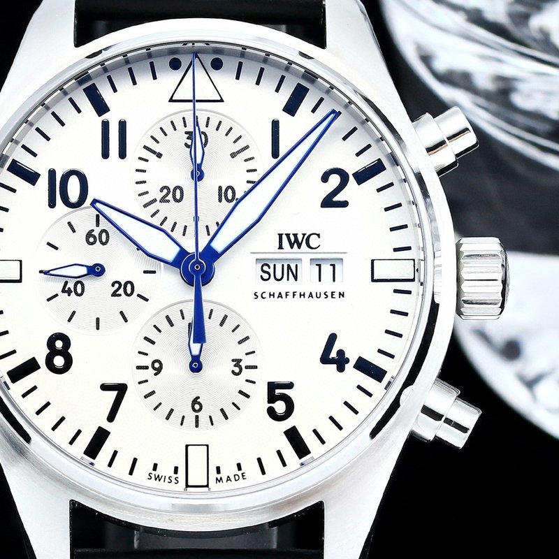 IWC 파일럿 시리즈 오토매틱 남성 시계 001-251549