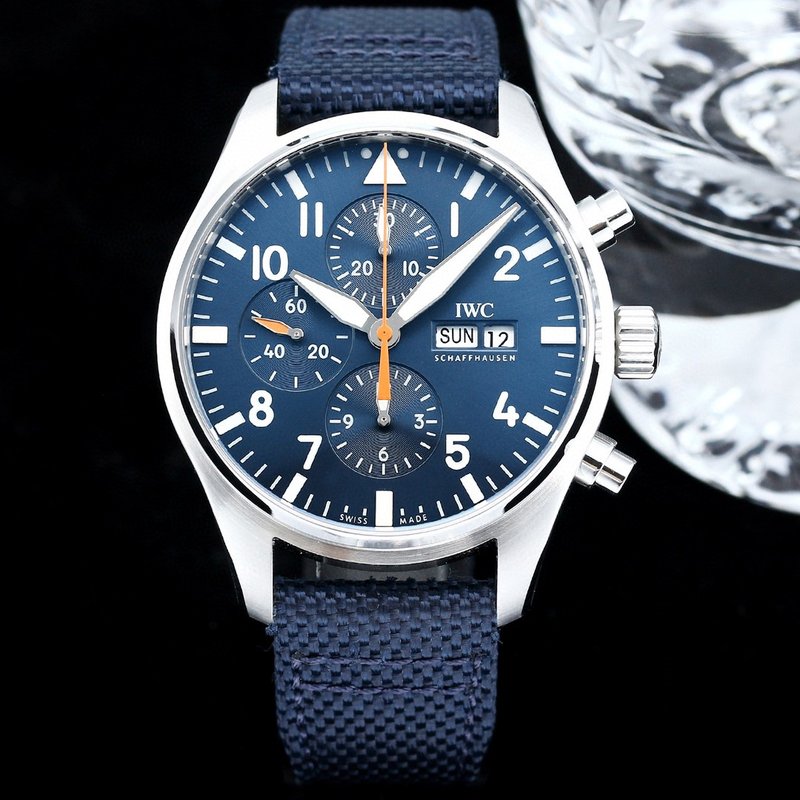 IWC 파일럿 시리즈 오토매틱 남성용 시계 001-251550
