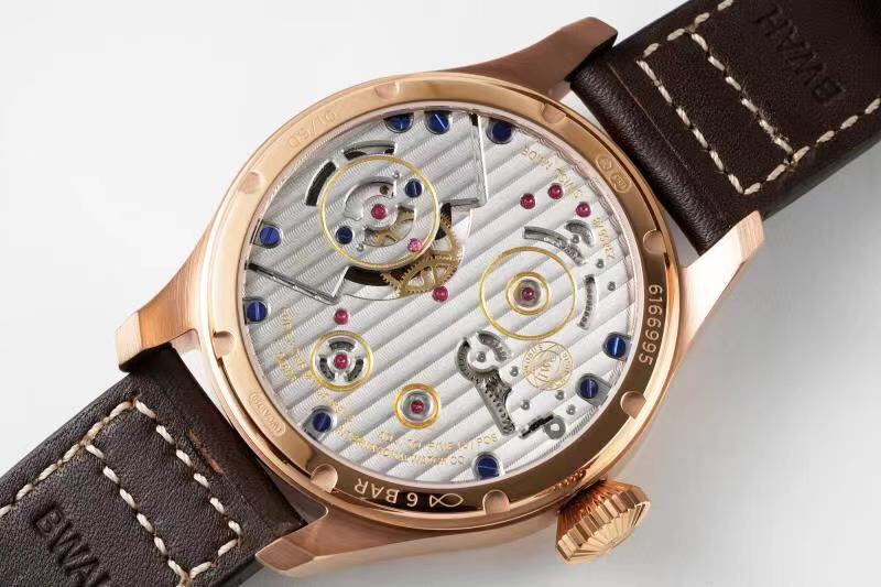 IWC 파일럿 워치 토르비용 시계 001-251560