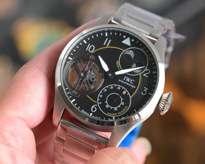IWC 파일럿 워치 시리즈 토매틱 시계 001-251562