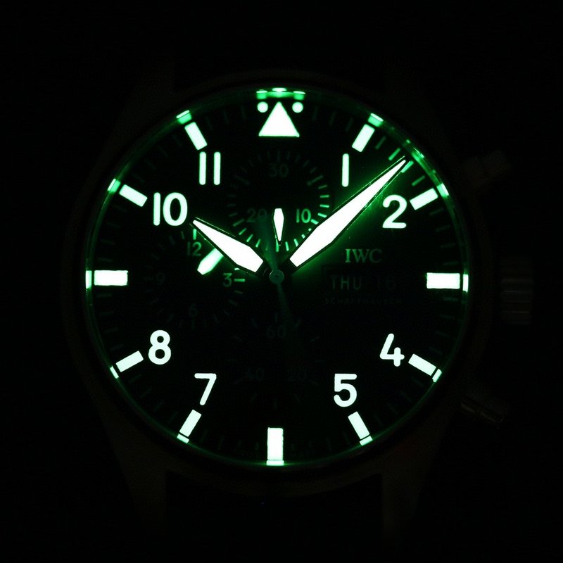 IWC 파일럿 시리즈 오토매틱 남성 시계 001-251570