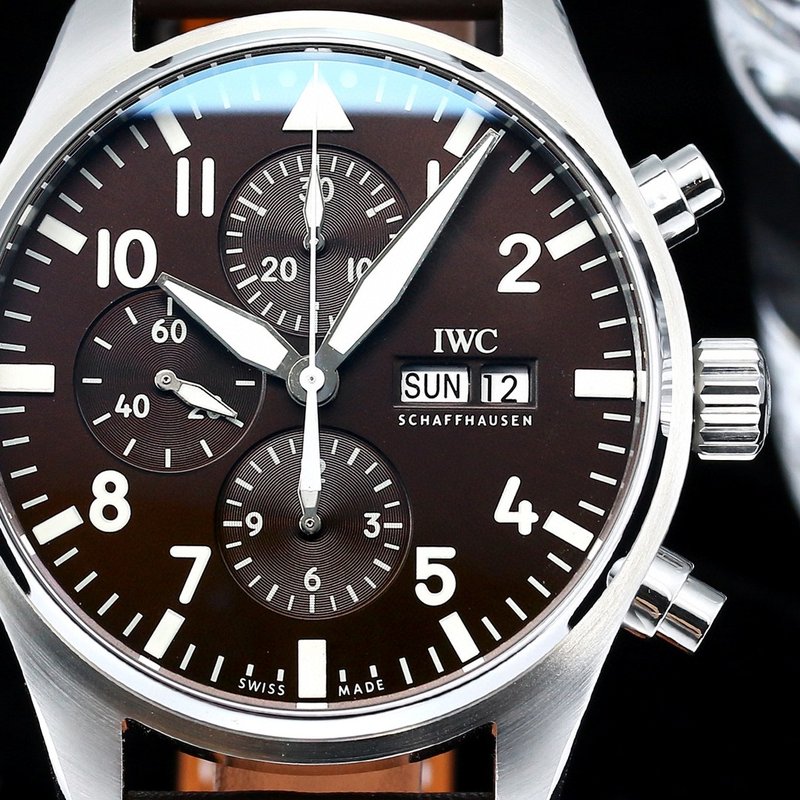 IWC 파일럿 시리즈 남성 오토매틱 시계 001-251574