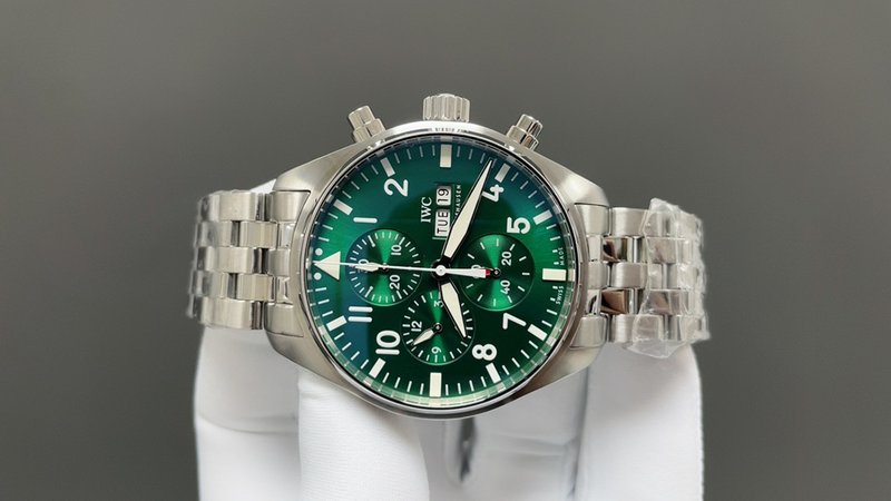 IWC 파일럿 그린 다이얼 레드 골드 시계 001-251573