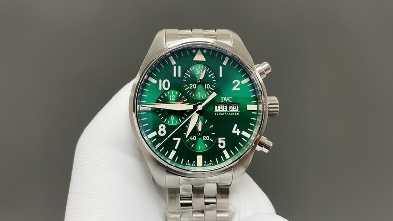 IWC 파일럿 그린 다이얼 레드 골드 시계 001-251573