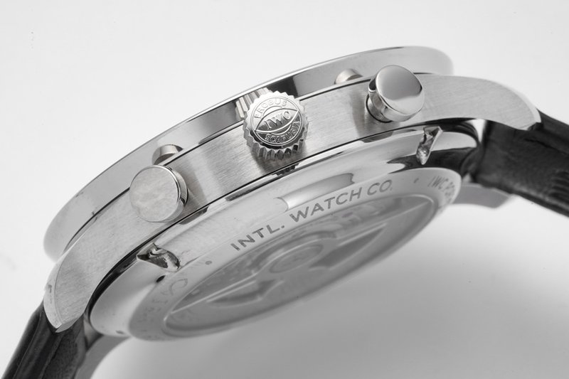 IWC 포르투기저 블루 다이얼 가죽 스트랩 오토매틱 시계 001-251576