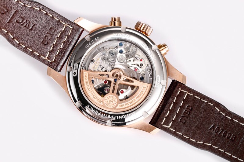 IWC 파일럿 워치 퍼페추얼 캘린더 리틀 프린스 에디션 001-251586