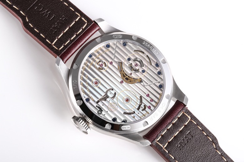 IWC 파일럿 워치 리틀 프린스 투어빌롱 001-251598