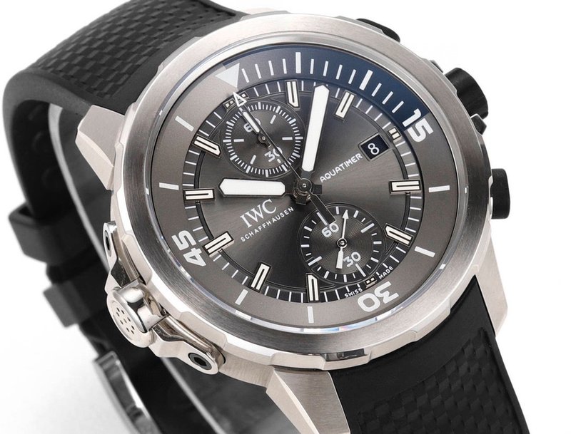 IWC 아쿠아타이머 대백상어 스페셜 에디션 시계 001-251599