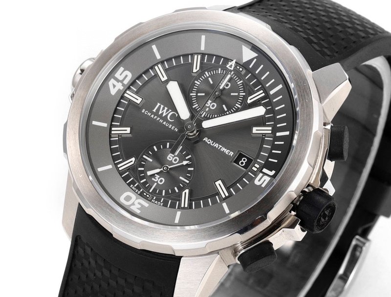 IWC 아쿠아타이머 대백상어 스페셜 에디션 시계 001-251599