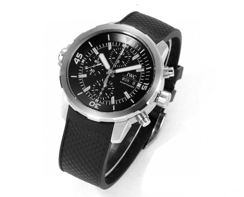 IWC 아쿠아타이머 시리즈 상어 에디션 남성 시계 001-251600