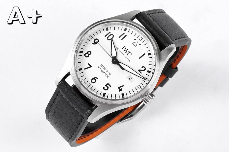 IWC 파일럿 마크 18 헤리티지 시계 001-251617