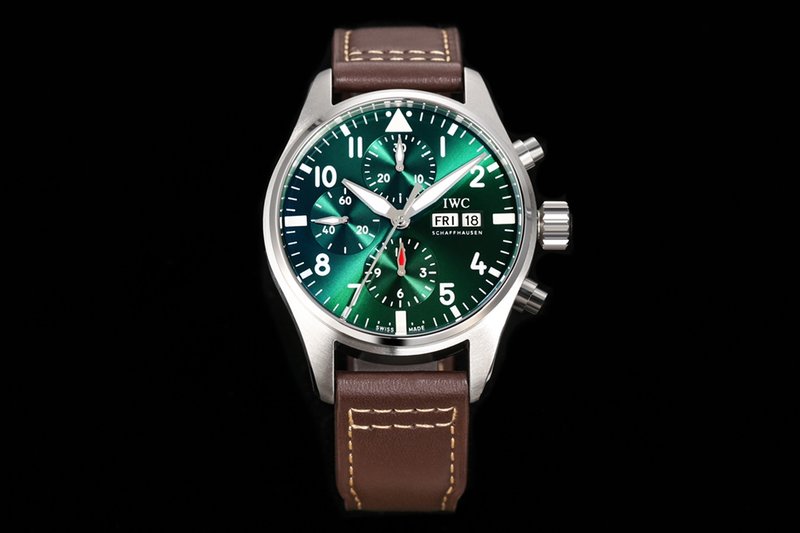 IWC 파일럿 시리즈 스테인리스 오토매틱 시계 001-251620