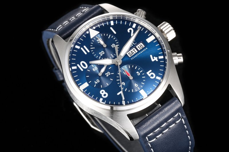 IWC 파일럿 시리즈 스틸 토매틱 시계 001-251621