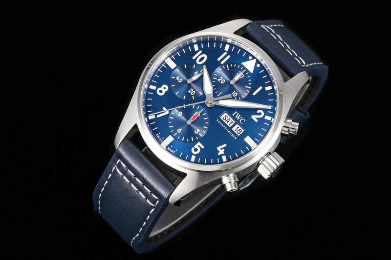 IWC 파일럿 시리즈 스틸 토매틱 시계 001-251621