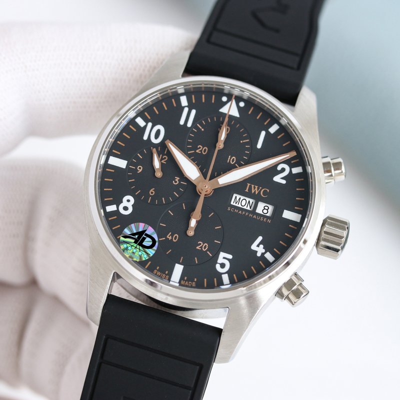 IWC 파일럿 시리즈 블랙 골드 콜라보레이션 시계 001-251625