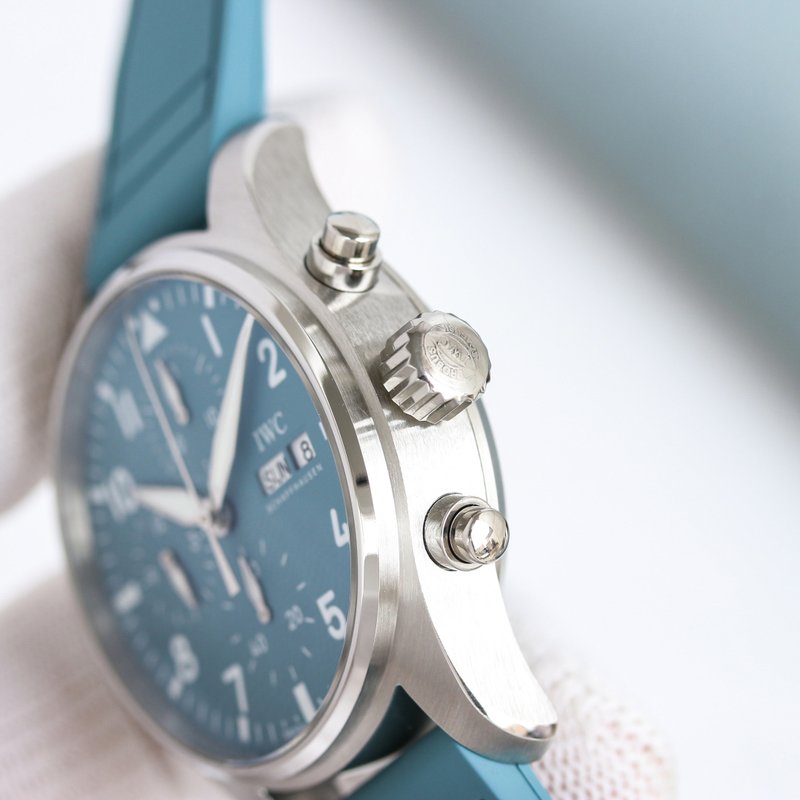 IWC 파일럿 시리즈 블루 다이얼 스틸 워치 001-251626