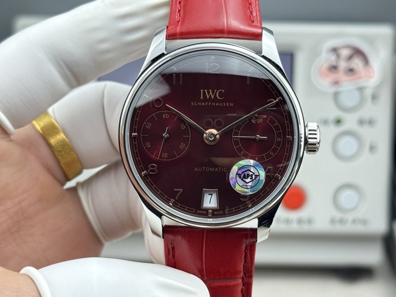 IWC 포르투기저 말띠 특별판 오토매틱 시계 001-251629