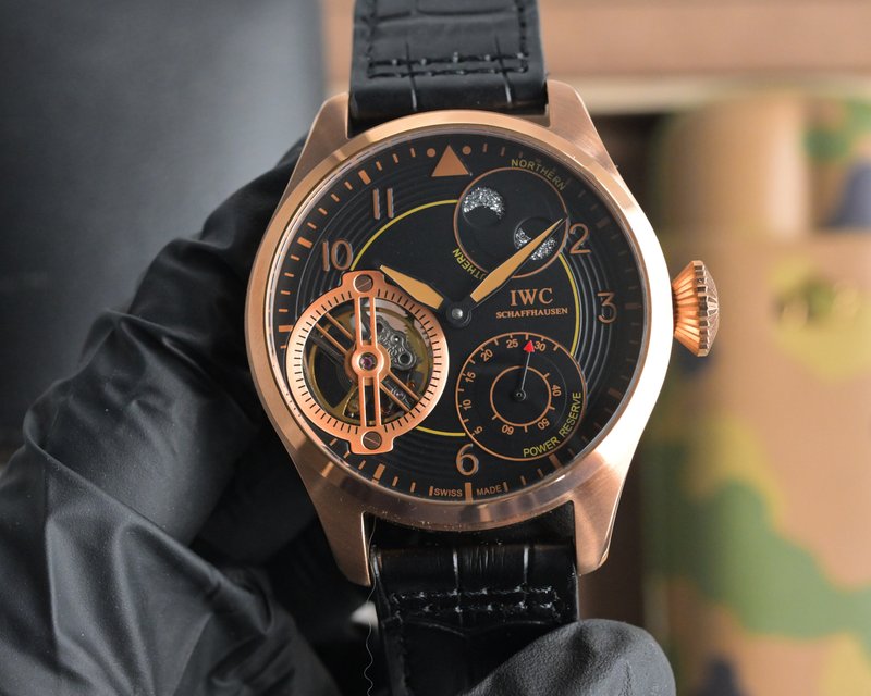IWC 파일럿 워치 토르비옹 시계 001-251641