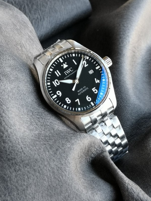 IWC 파일럿 시리즈 스테인리스 오토매틱 시계 001-251662