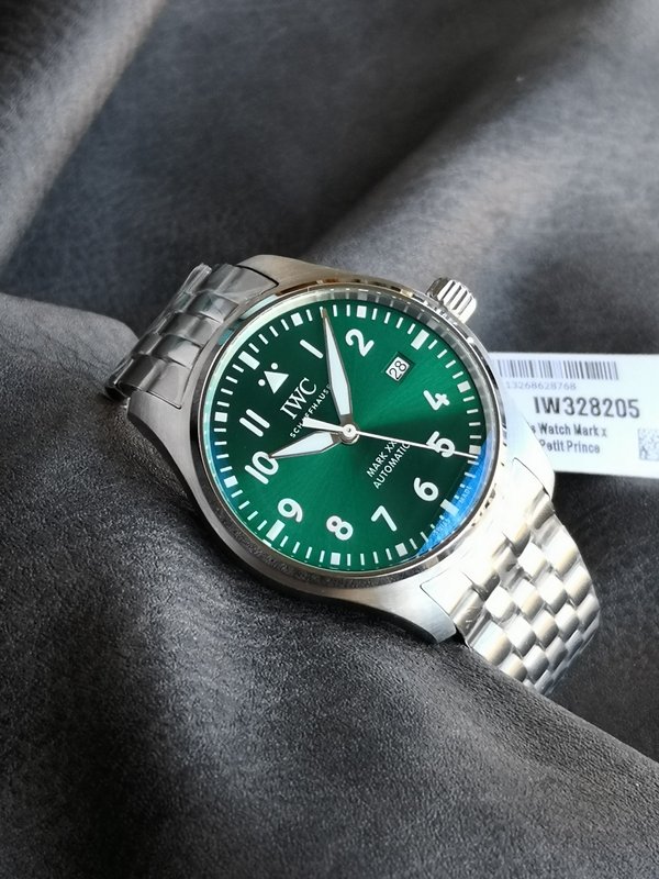IWC 파일럿 시리즈 테인리스 스틸 그린 다이얼 오토매 001-251663