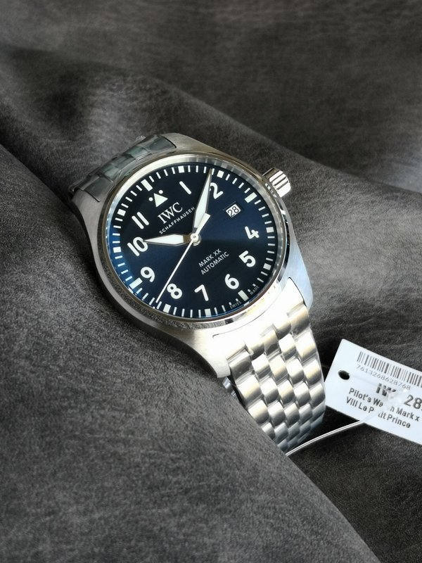 IWC 파일럿 시리즈 틸 블루 다이얼 오토매틱 시계 001-251664