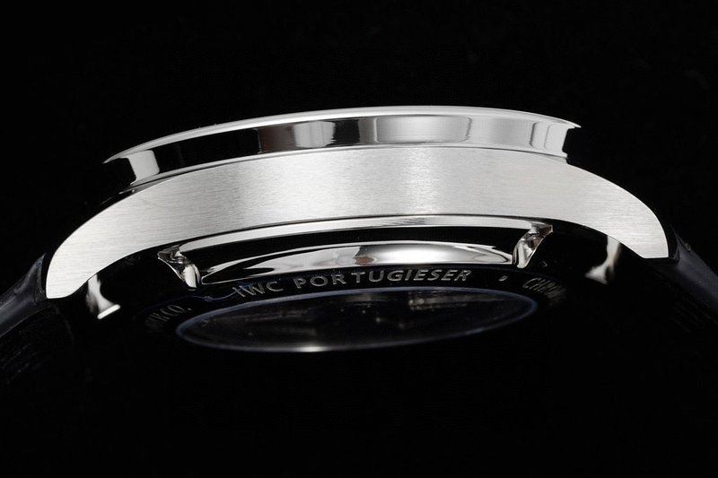 IWC 포르투기제 스틸 크로노그래프 001-251671
