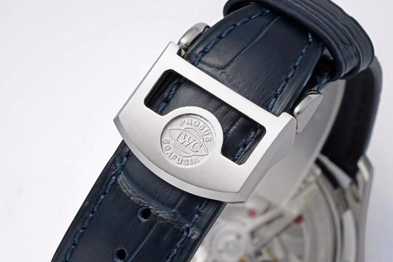 IWC 포르투기제 판다 다이얼 블루 핸즈 오토매틱 시계 001-251672