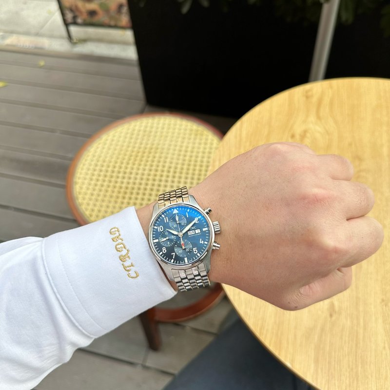 IWC 파일럿 크로노그래프 41mm 틸 케이스 001-251680