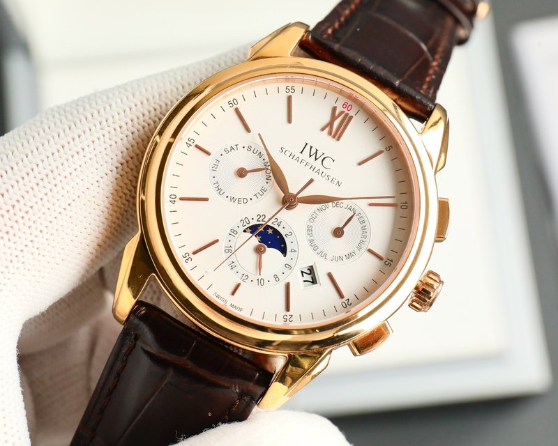 IWC 포르투기제즈 오토매틱 멀티펑션 시계 001-251684