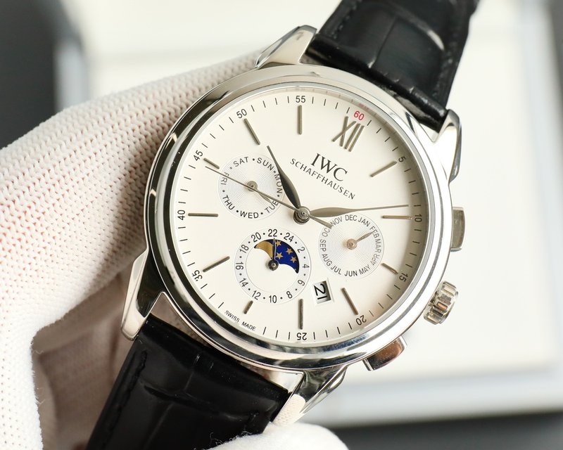 IWC 포르투기제 오토매 무브먼트 시계 001-251685