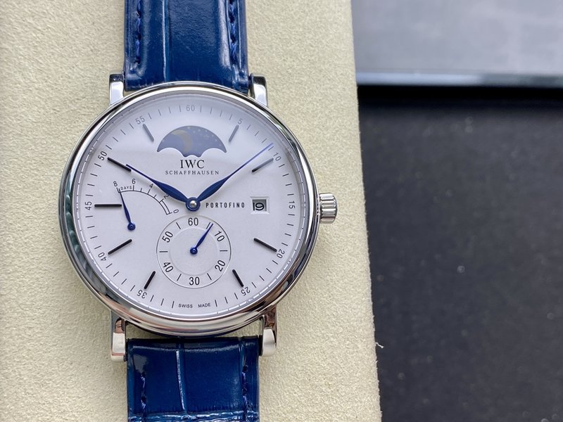 IWC 포르투기제저 오토매틱 문페이즈 시계 001-251686