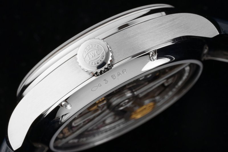 IWC 포르투기세 연력 시계 001-251691