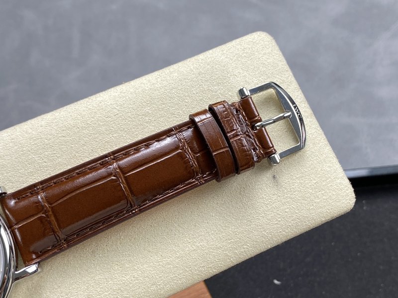 IWC 포르투기저 백케이스 문페이즈 오토매틱 시계 001-251692