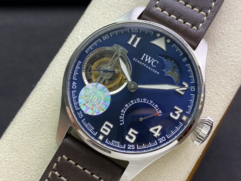 IWC 파일럿 워치 진 월페이즈 기능 시계 001-251710