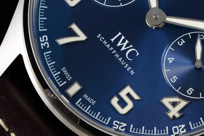 IWC 빅 파일럿 연력 시계 001-251724