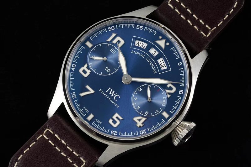 IWC 빅 파일럿 연력 시계 001-251724