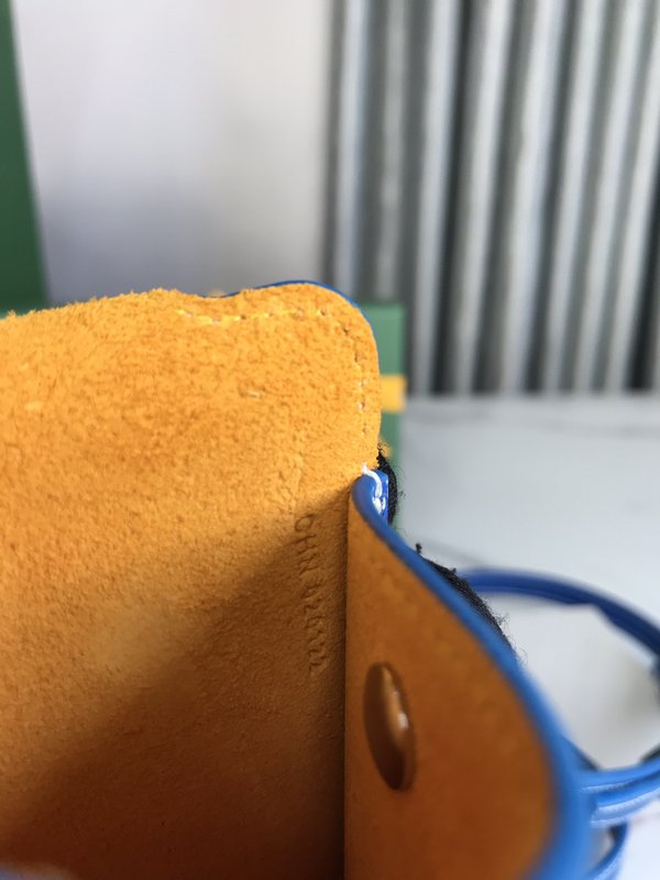 파란색 고야드 몽마르트 GM 핸드백 001-251849