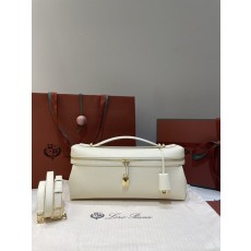 로로피아나 화이트 그레인 레더 핸드백 001-252078