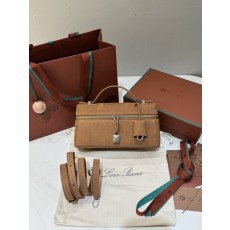 로로피아나 벨벳 웨이브 웜브라운 핸드백 001-252079