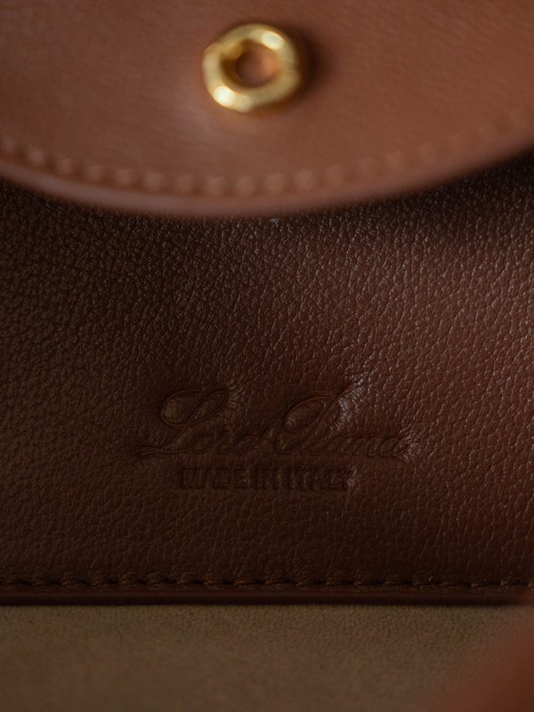 로로피아나 Loro Piana 신상 엡솜 가죽 숄더백 001-252104
