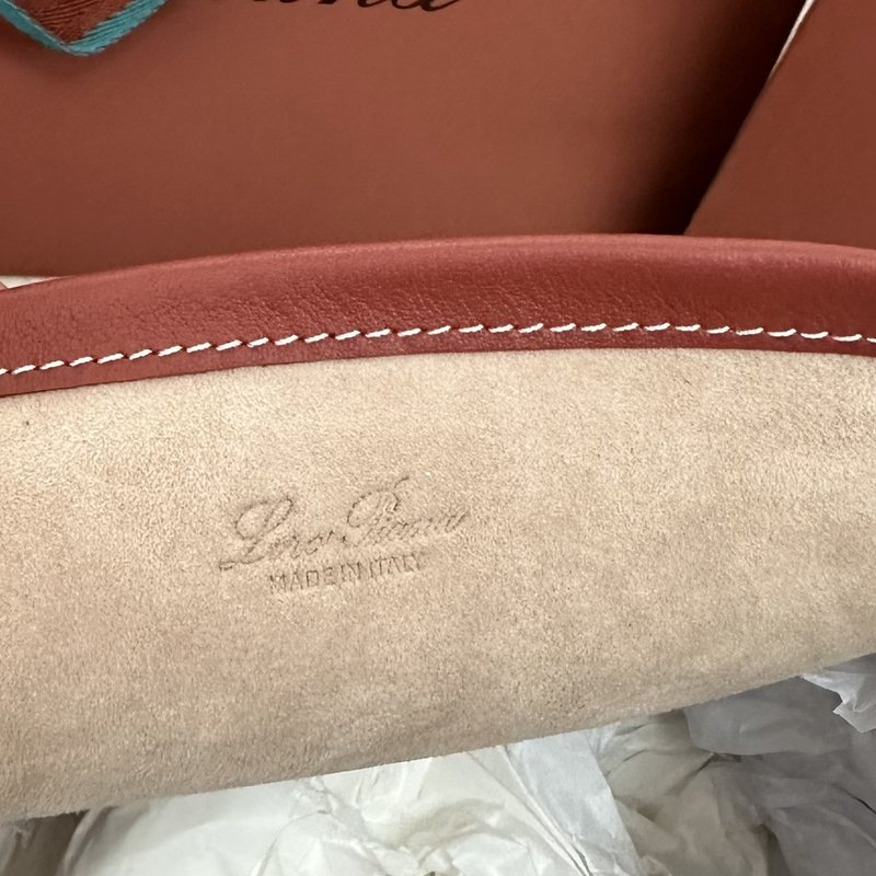 로로피아나 레드 그레인 카프스킨 라지 토트백 001-252113