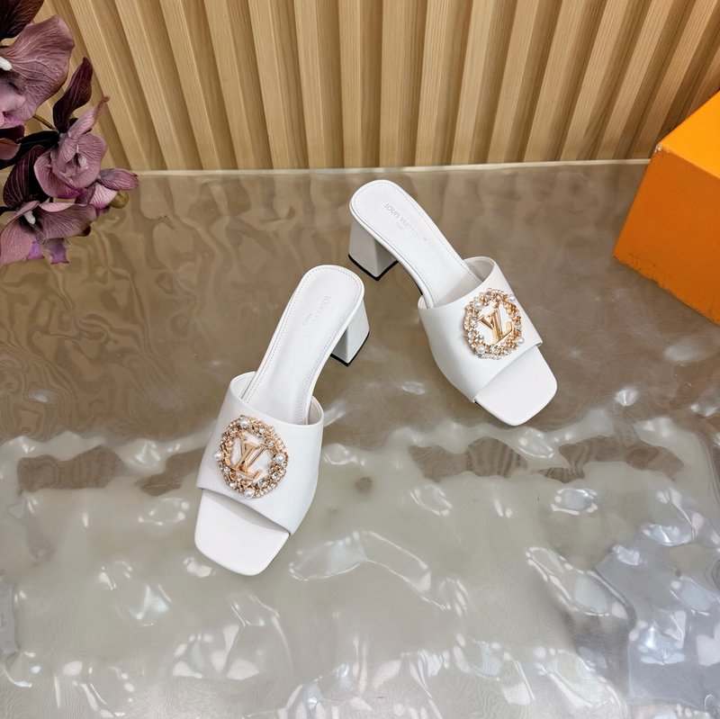 루이비통 버클 플랫 샌들 001-252303
