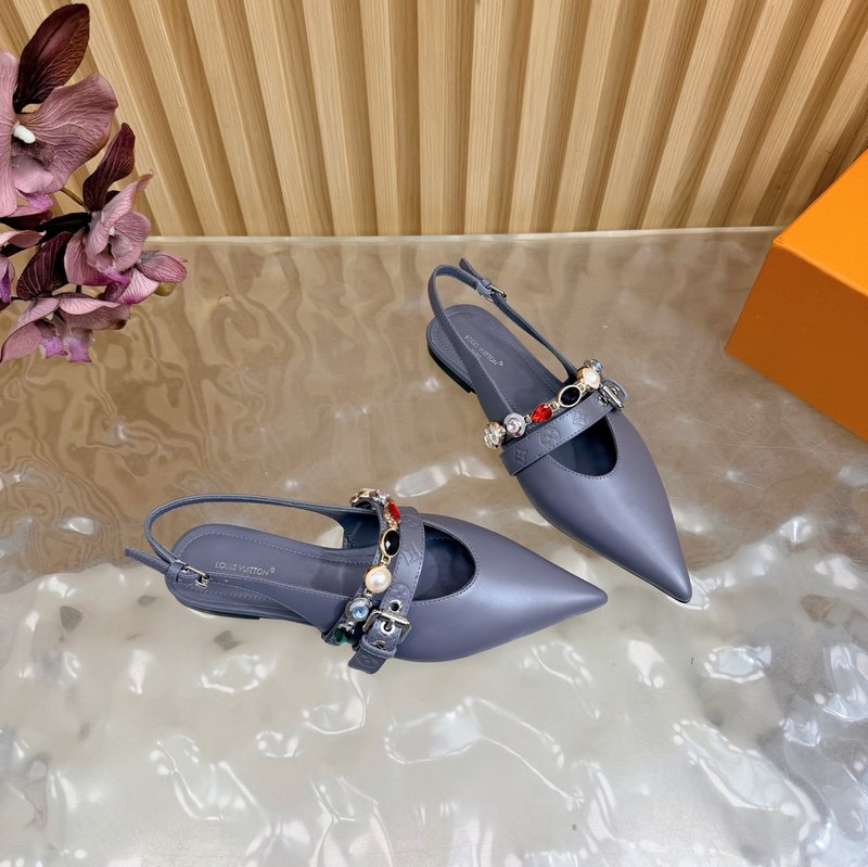 루이비통 바이브 체인 백스트랩 뾰족구두 샌들 001-252357