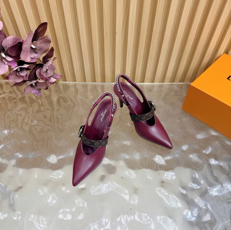 루이비통 바이브 체인 백버클 뾰족구두 샌들 001-252367