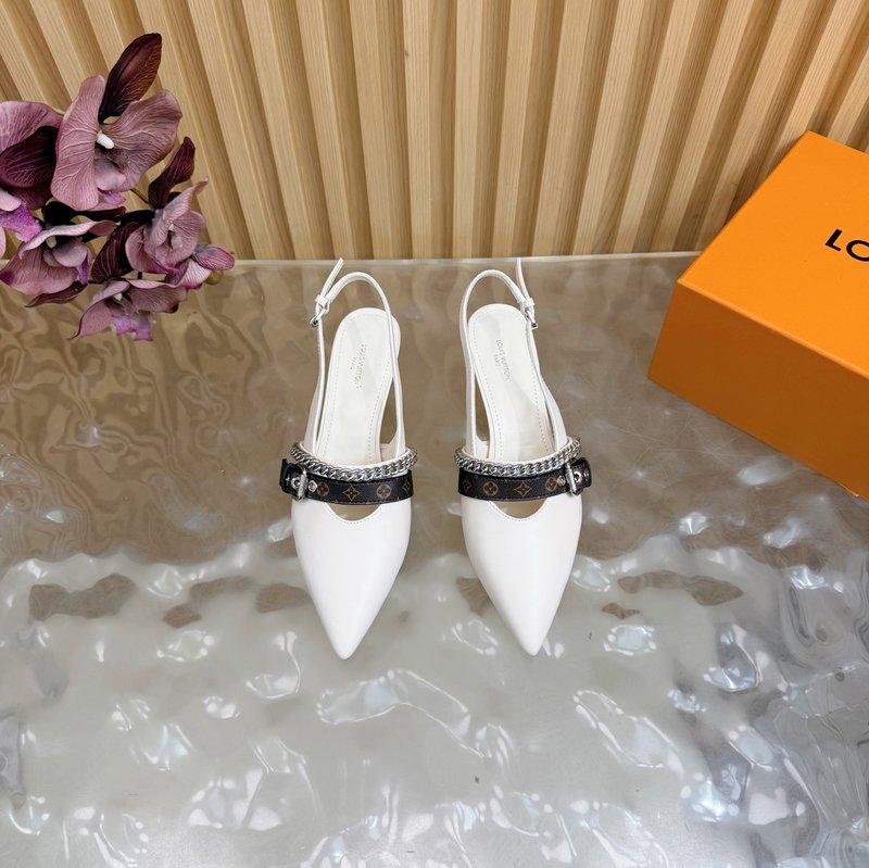 루이비통 바이브 체인 백슬링 뾰족구두 샌들 001-252369