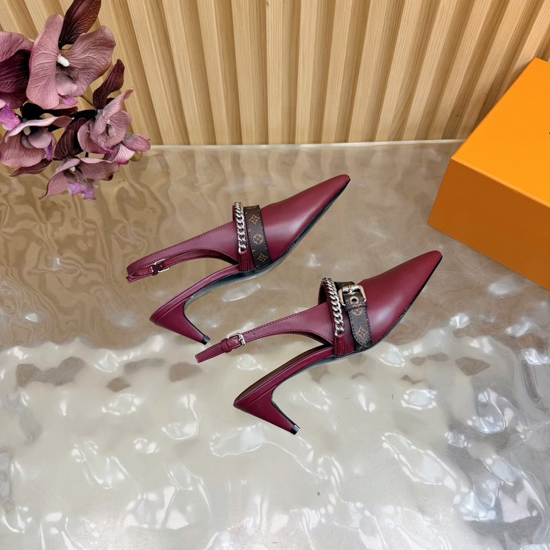 루이비통 바이브 체인 백스트랩 뾰족구두 샌들 001-252370
